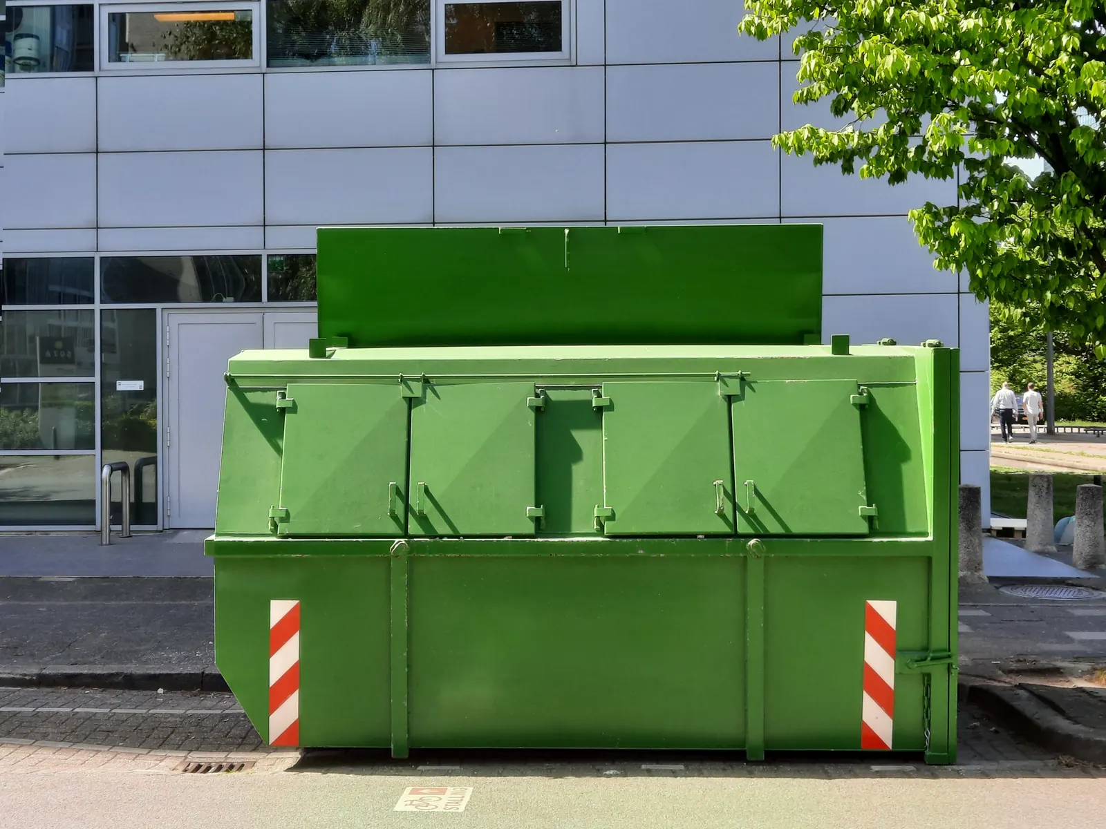 Scheduled Bin Service for Windsor Retail and Office Businesses